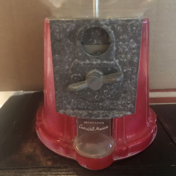 Vintage Houstons 9" Gumball Machine Red With Glass Globe Candy Patina - Picture 2 of 4